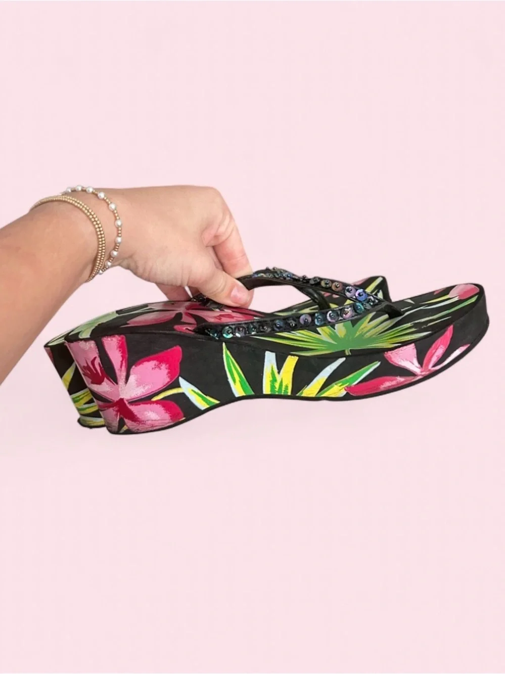 Tropical Floral Platform Flip Flops - Black and Pink with beaded straps size 7/8